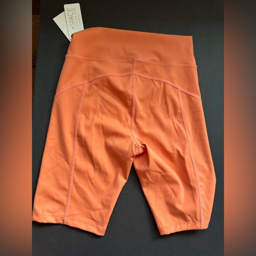 L Space Orange Biker Shorts NWT - Picture 3 of 3